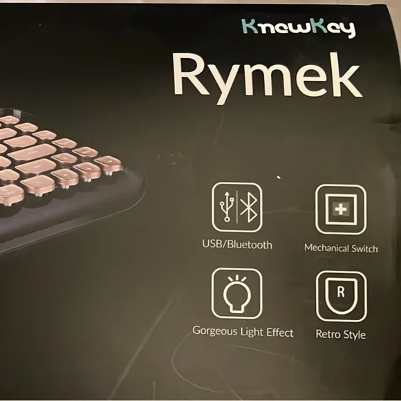 KnewKey BlackPink Bluetooth Keyboard - Picture 4 of 7